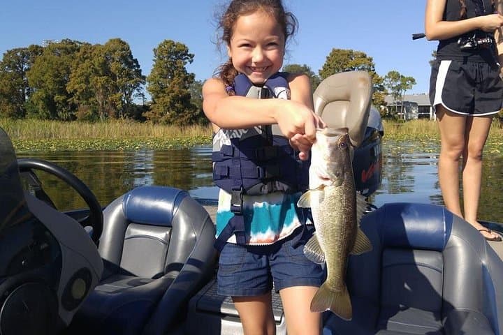 Winter Haven Chain Private Bass Fishing Charter — 4-Hour Guided Trip on Central Florida Lakes photo 3