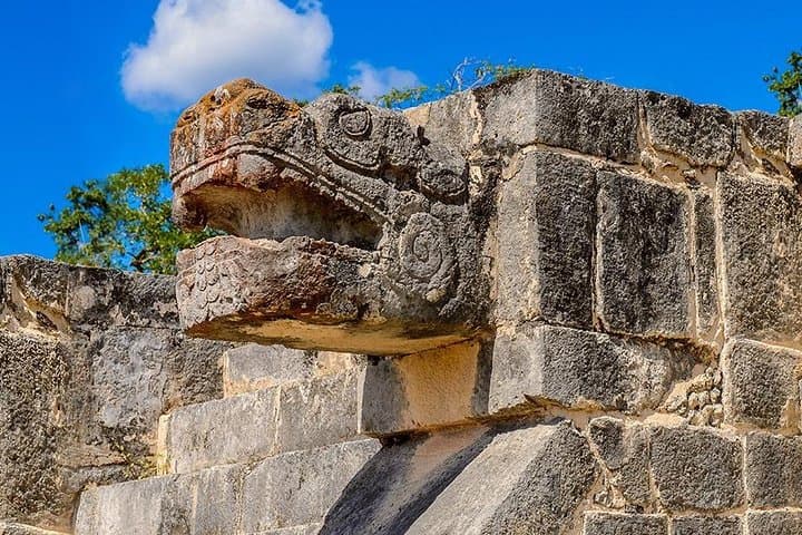 Chichén Itzá Express Tour from Cancún — Guided Day Trip to Mayan Ruins photo 3