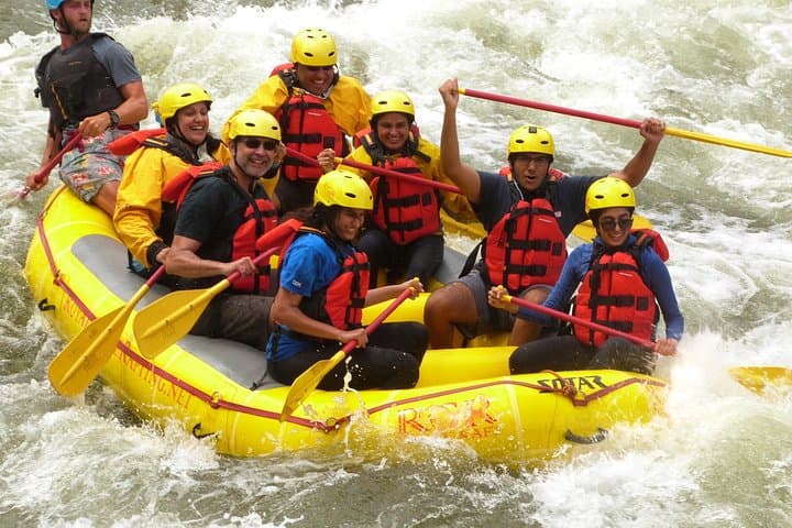 Thrill Through Bighorn Sheep Canyon: Raft Colorado’s Class III Rapids and Soar on 9 Zip Lines photo 5