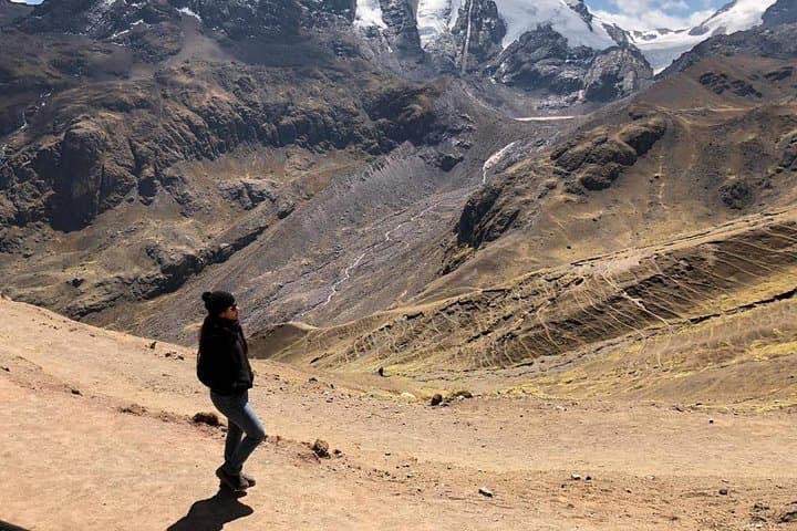 Rainbow Mountain (Vinicunca) Day Hike from Cusco photo 2
