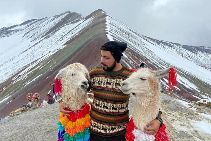 Rainbow Mountain (Vinicunca) Day Hike from Cusco photo 5