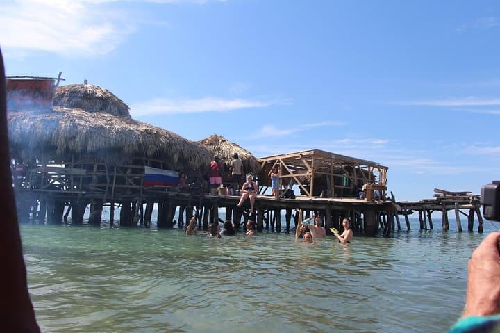 Private Pelican Bar Tour from Montego Bay: Swim, Snorkel & Rum on Jamaica’s Sandbar photo 5