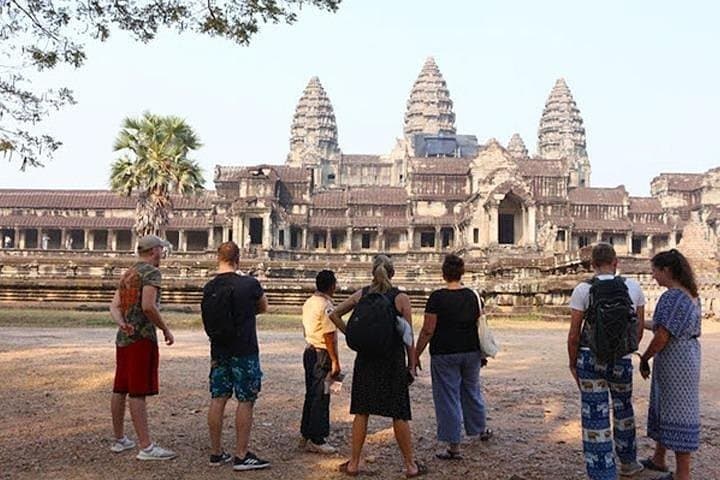 Sunrise at Angkor & Tonle Sap: Siem Reap Highlights Small-Group Tour