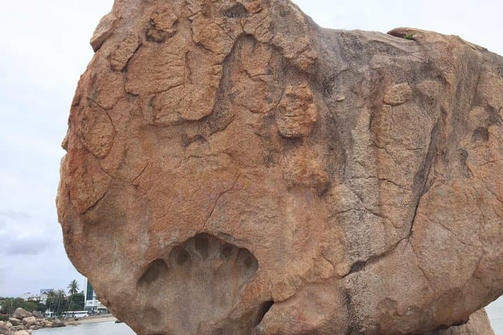 Half-Day Nha Trang City Tour: Po Nagar, Long Son Pagoda & Cathedral photo 3