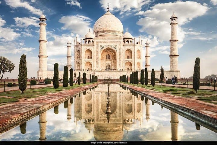 Gatimaan Express Day Trip: Private Taj Mahal & Agra Tour From Delhi photo 4