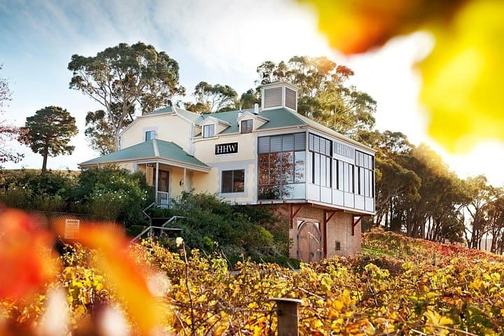 Adelaide Hills & Hahndorf Day Tour: Mount Lofty, Wineries & German Village