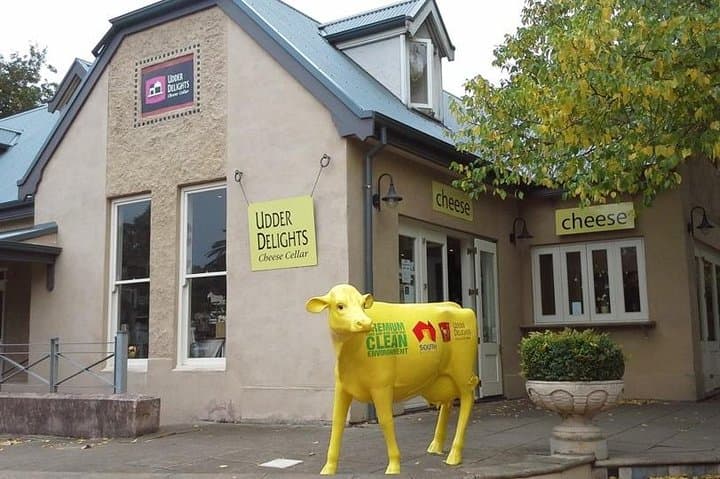 Adelaide Hills & Hahndorf Day Tour: Mount Lofty, Wineries & German Village photo 3