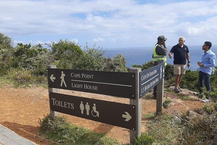 Cape Peninsula Day Tour: Cape Point, Penguins & Kirstenbosch in One Day photo 4