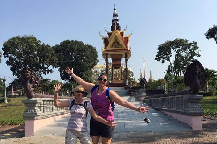 Sihanoukville Highlights: Small-Group City Tour from Cruise Port