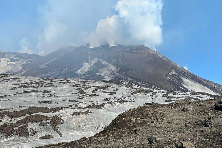Mount Etna Summit Craters Tour to 2920m by Cable Car and Jeep
