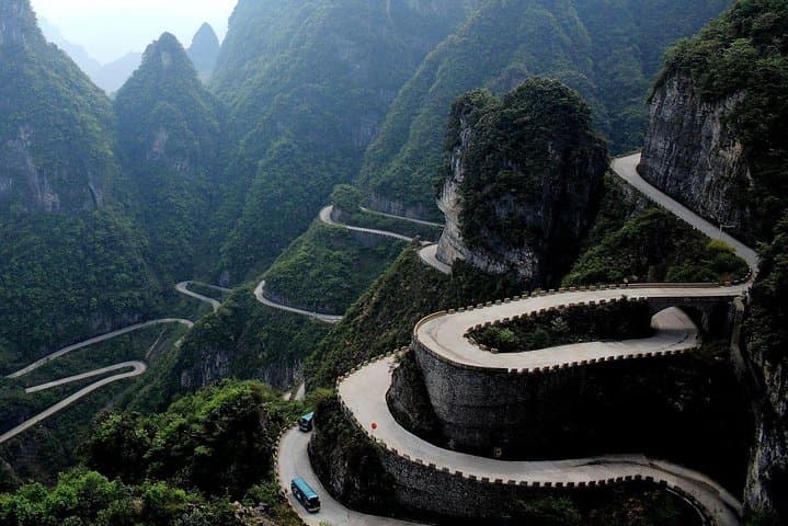 7-Day Zhangjiajie Discovery Tour: Tianmen, Avatar Peaks & Ancient Fenghuang photo 3