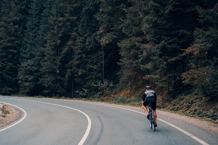 Cycling the Three-Temple Loop from Kandy: Gadaladeniya, Lankathilaka & Embekke photo 6