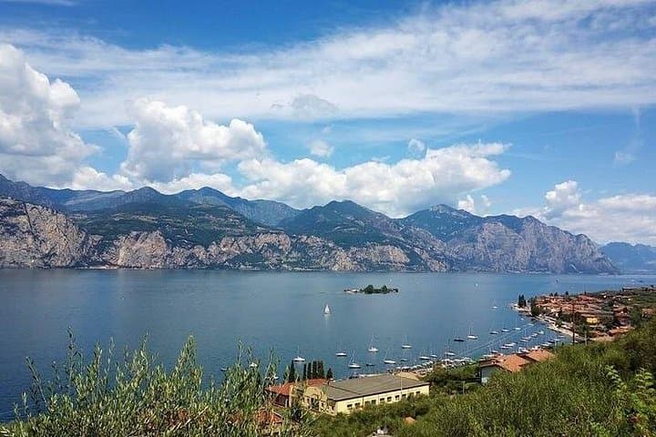 Lake Maggiore Day Trip from Milan: Borromean Islands, Stresa & Island Palaces photo 4