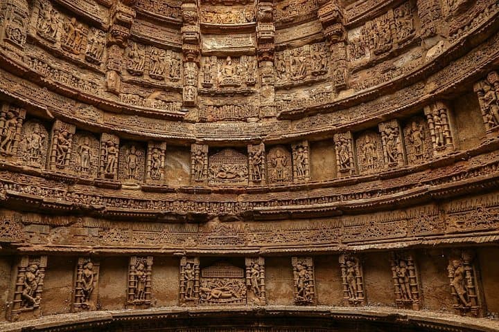 Adalaj and Rani ki Vav: Private Stepwell Tour from Ahmedabad photo 2