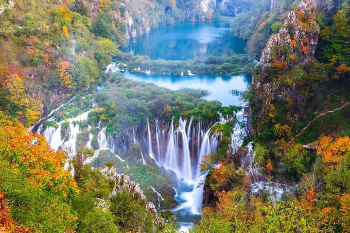 Plitvice Lakes and Nikola Tesla Birthplace Day Trip from Zagreb