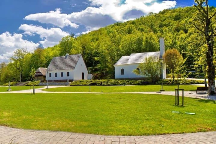 Plitvice Lakes and Nikola Tesla Birthplace Day Trip from Zagreb photo 4