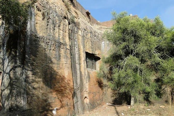 Tigray Churches Tour: 5-Day Axum to Gheralta Cliff-Church Adventure