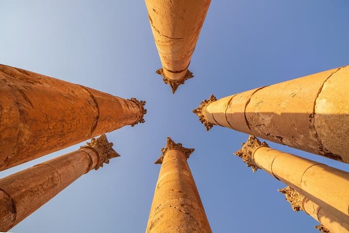 8-Day Jordan Explorer: Petra, Wadi Rum, Dead Sea & Amman from Aqaba