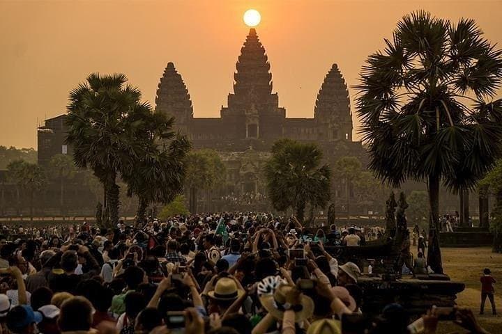 Two-Day Angkor Temples Sunrise Private Guide Tour — Siem Reap photo 4