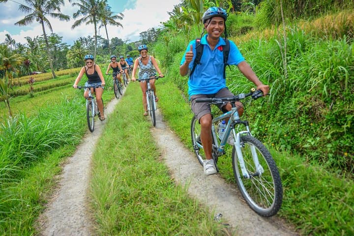 Ubud Countryside Cycling: Rice Terraces, Villages & Temple Route photo 2