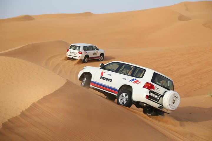 Overnight Desert Safari from Dubai: Dune Bashing, BBQ Camp & Sunrise Wake-Up