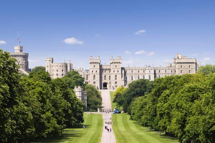 Half-Day Royal Windsor Private Tour from London — Windsor Castle, Eton & Runnymede
