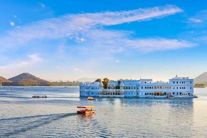Private 7-Day Heritage Tour: Jaipur, Jodhpur & Udaipur photo 3