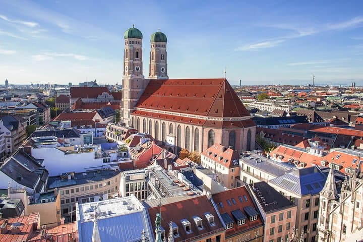Self-guided Munich Scavenger Hunt: 16-Station City Game with Shipped Box photo 3