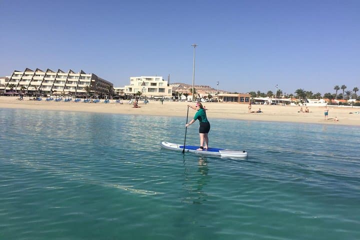 Beginner Stand Up Paddle Course in Caleta de Fuste — 1.5‑Hour SUP Lessons in Fuerteventura photo 5