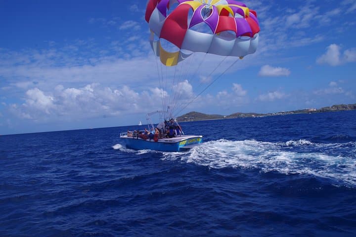 Parasail Over Sapphire Beach: Parasail Experience in St Thomas photo 3