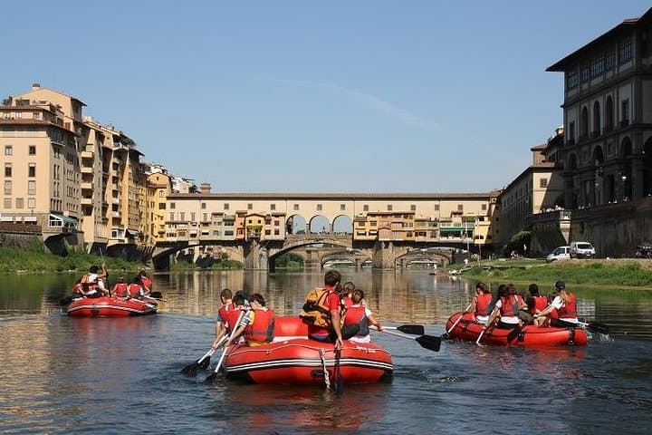 Florence Soft Rafting on the Arno: Ponte Vecchio Aperitif Cruise photo 5