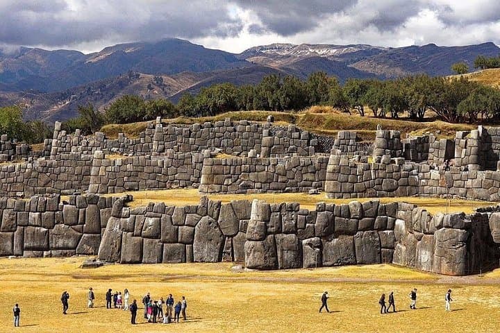 4-Day Private Cusco to Machu Picchu and Humantay Lake Tour photo 1