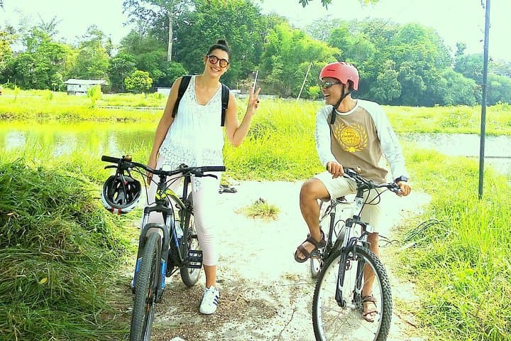 Yogyakarta Village & Fish Farm Cycling Tour — Rice Fields to Spring Ponds photo 4