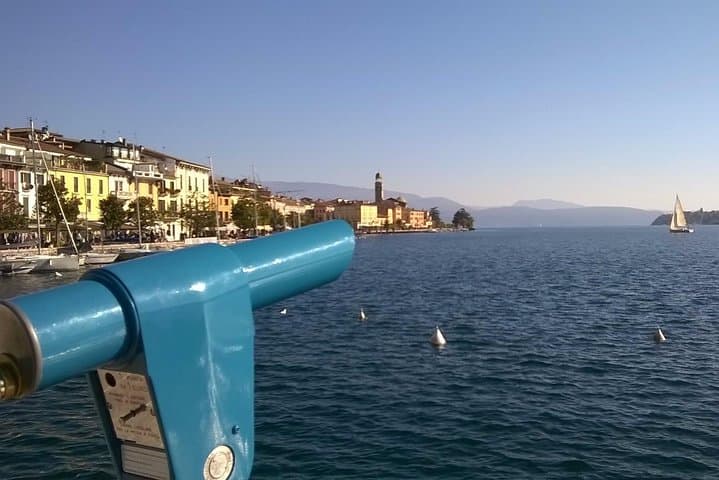 Private Lake Garda Tour: Salò to Gardone & Vittoriale degli Italiani photo 6