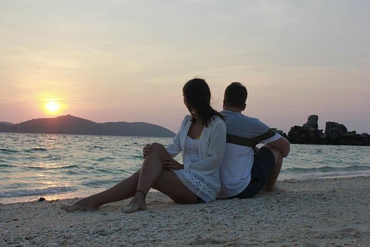 Private Phi Phi Islands Sunrise Speedboat Charter from Phuket photo 6