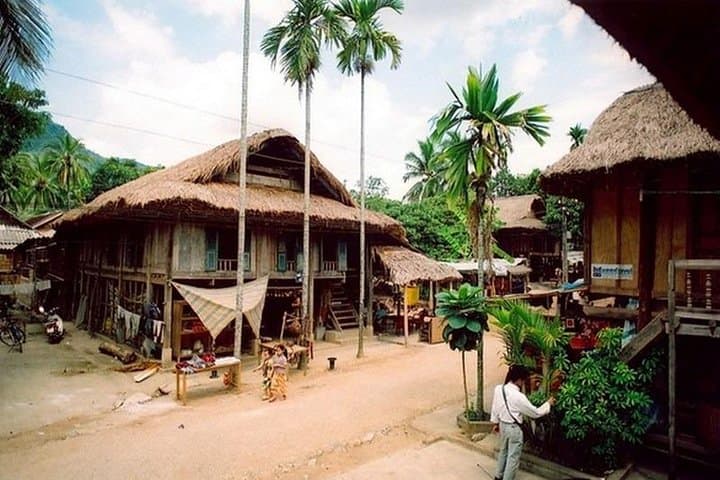 Mai Chau Valley 2-Day Bike & Trek from Hanoi: Rice Terraces, Thai Homestays and Village Life photo 5