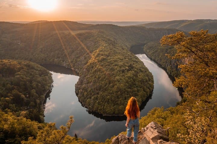 Sunset at Czech Horseshoe Bend: Viewpoint Maj Day Trip from Prague photo 3