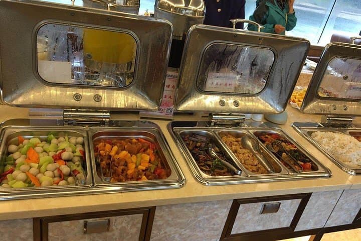 Li River Luxury Cruise and Yangshuo Cooking Class: Full-Day Guilin to Yangshuo Experience photo 4
