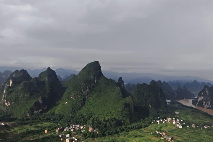 Guilin 2-Day Li River Cruise, Yangshuo & Longji Rice Terraces Adventure photo 2