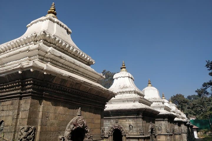 Historical Kathmandu: Pashupatinath, Krishna Mandir & Ancient Temple Circuit photo 3