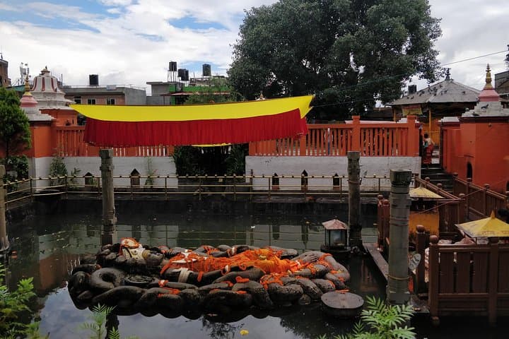 Historical Kathmandu: Pashupatinath, Krishna Mandir & Ancient Temple Circuit photo 4