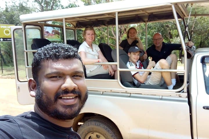 Chauffeur-Driven Sri Lanka: Private Tour with English-Speaking Guide photo 2