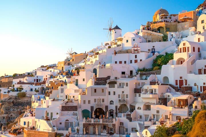 Discover Santorini in a Day: Private 6-Hour Island Tour Guide photo 4