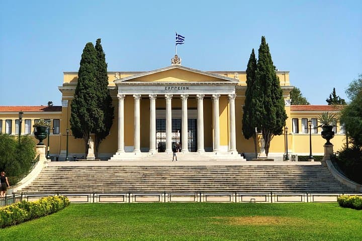 Photogenic Athens: 90-Minute Local Photo Walk from Syntagma photo 4