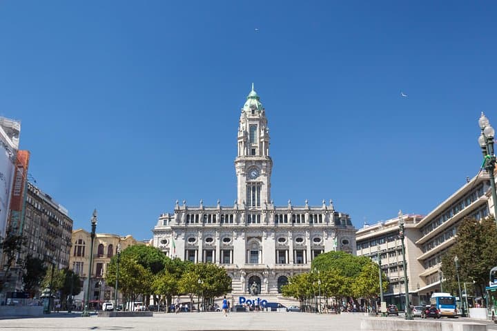 Porto MagicTrain: 2-Hour City Sightseeing and Port Wine Cellar Tasting photo 4