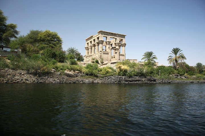 7-Night Nile Cruise and Cairo Discovery: Luxury Cruise, Pyramids & Ancient Temples photo 3