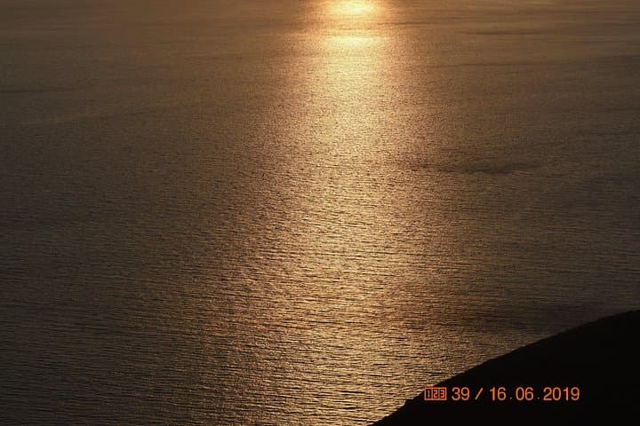 Discover Santorini: 4-Hour Private Caldera, Oia & Wine Tour photo 3