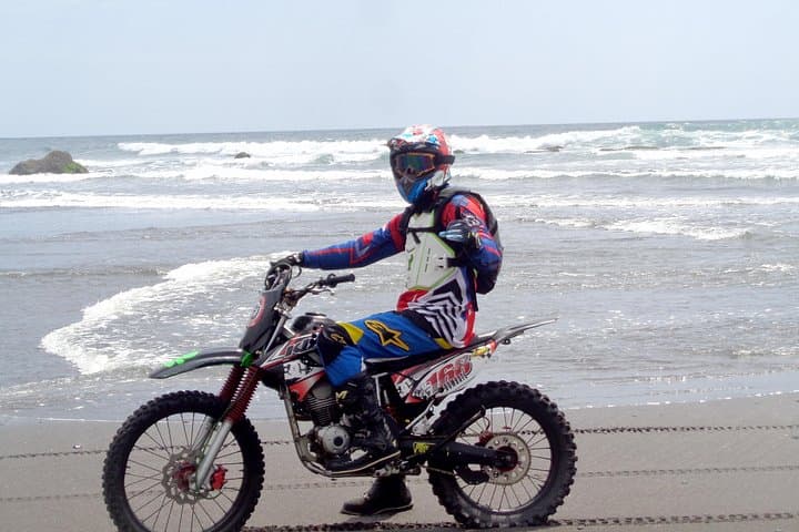 Beginner Dirt Bike Ride on Bali's Sandy Beaches — Learn to Ride photo 5