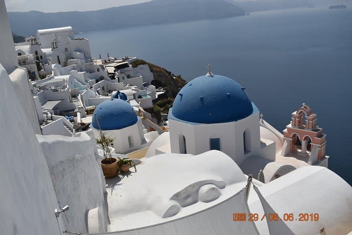 6-Hour-Private-Santorini-Caldera-Tour-Fira-to-Oia photo 4