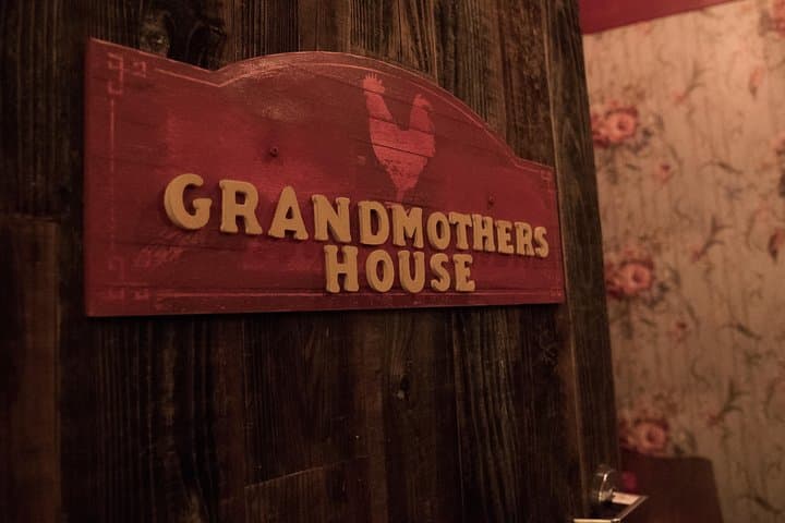 Red Riding Hood Escape Game in Las Vegas — Immersive Detective Escape Room photo 2